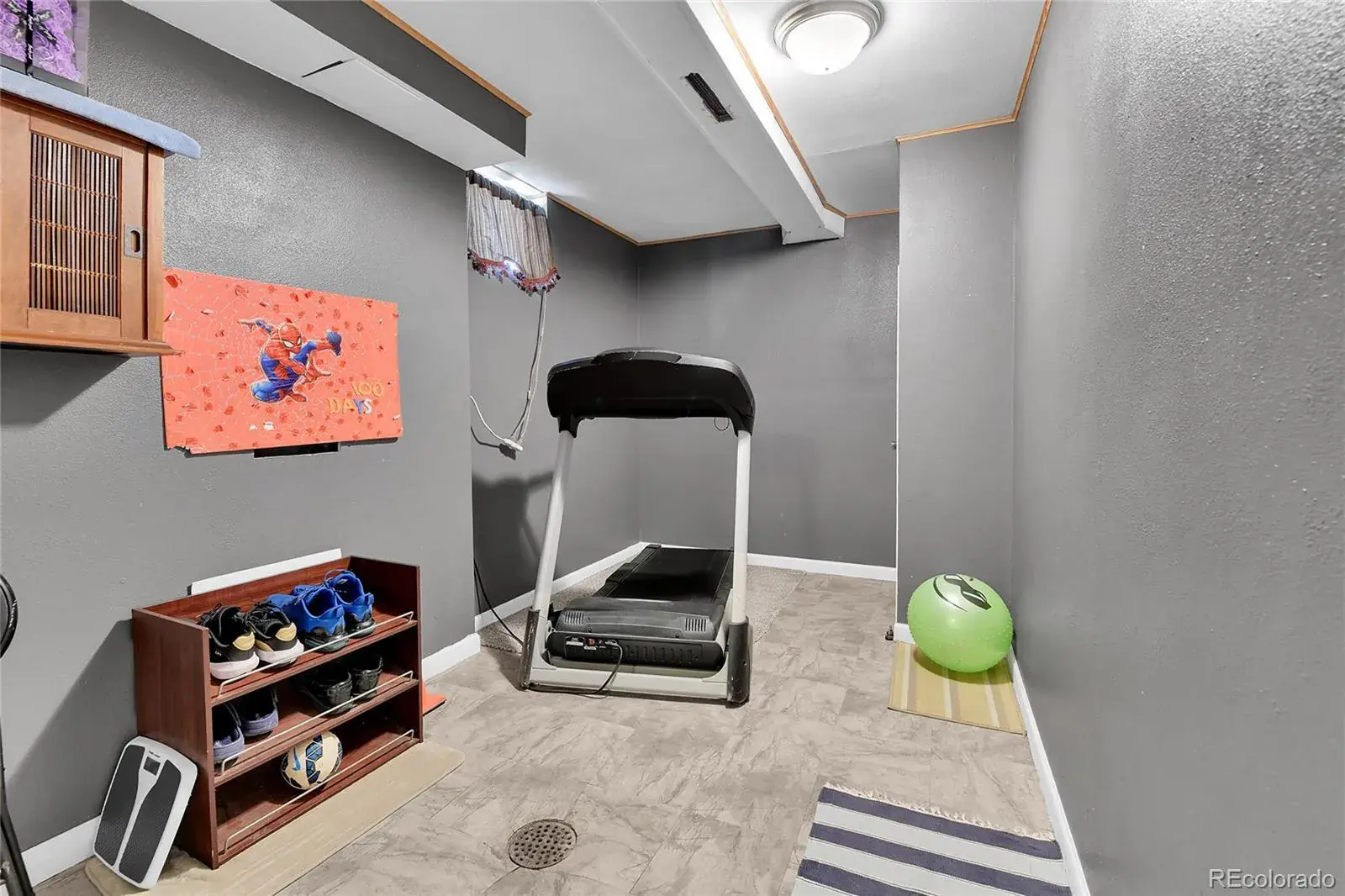 12062025020537 1600 20