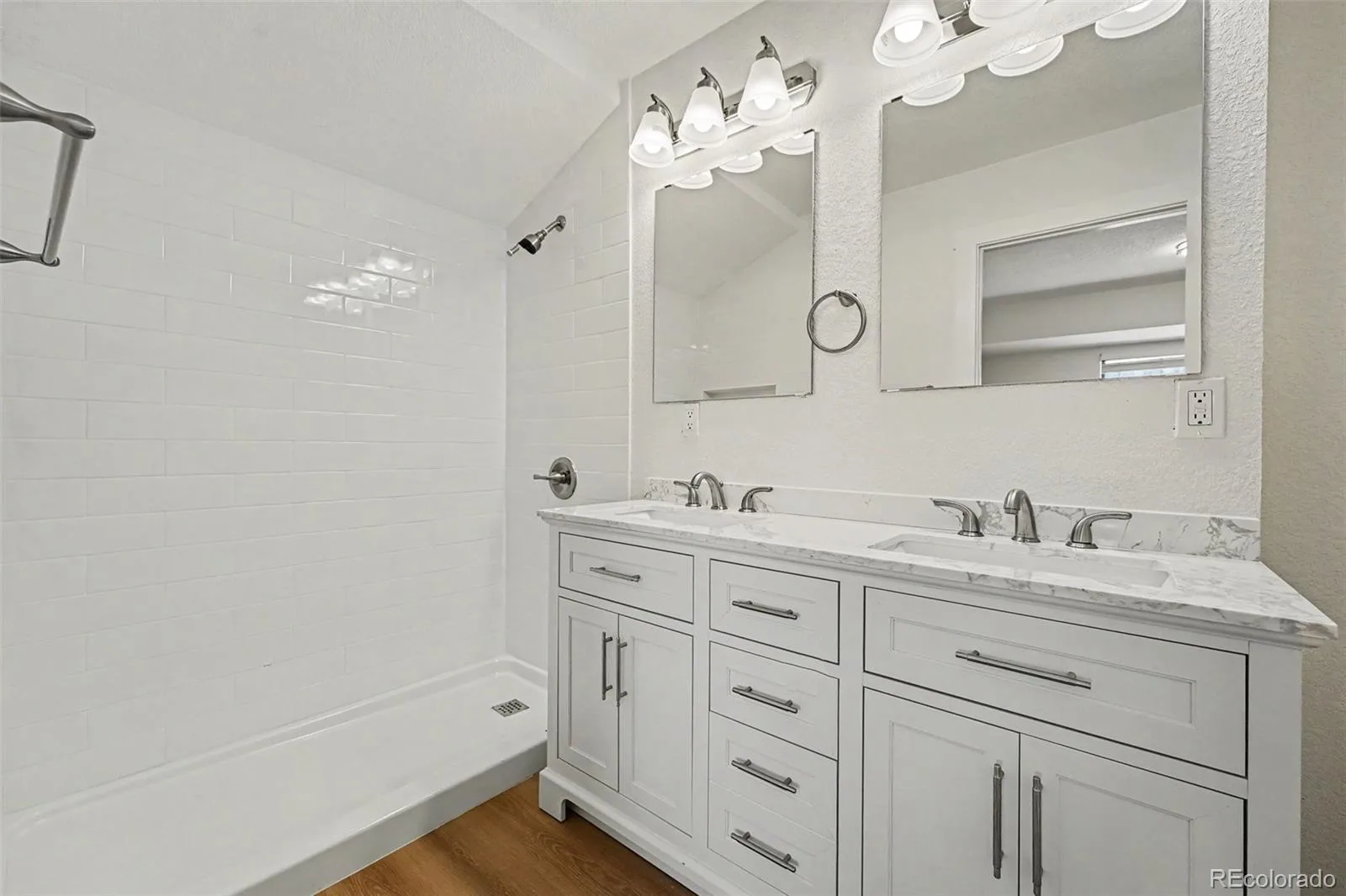 106 Yank Way Denver CO 80228 MLS #REC3099995 06092026161243 1600 10