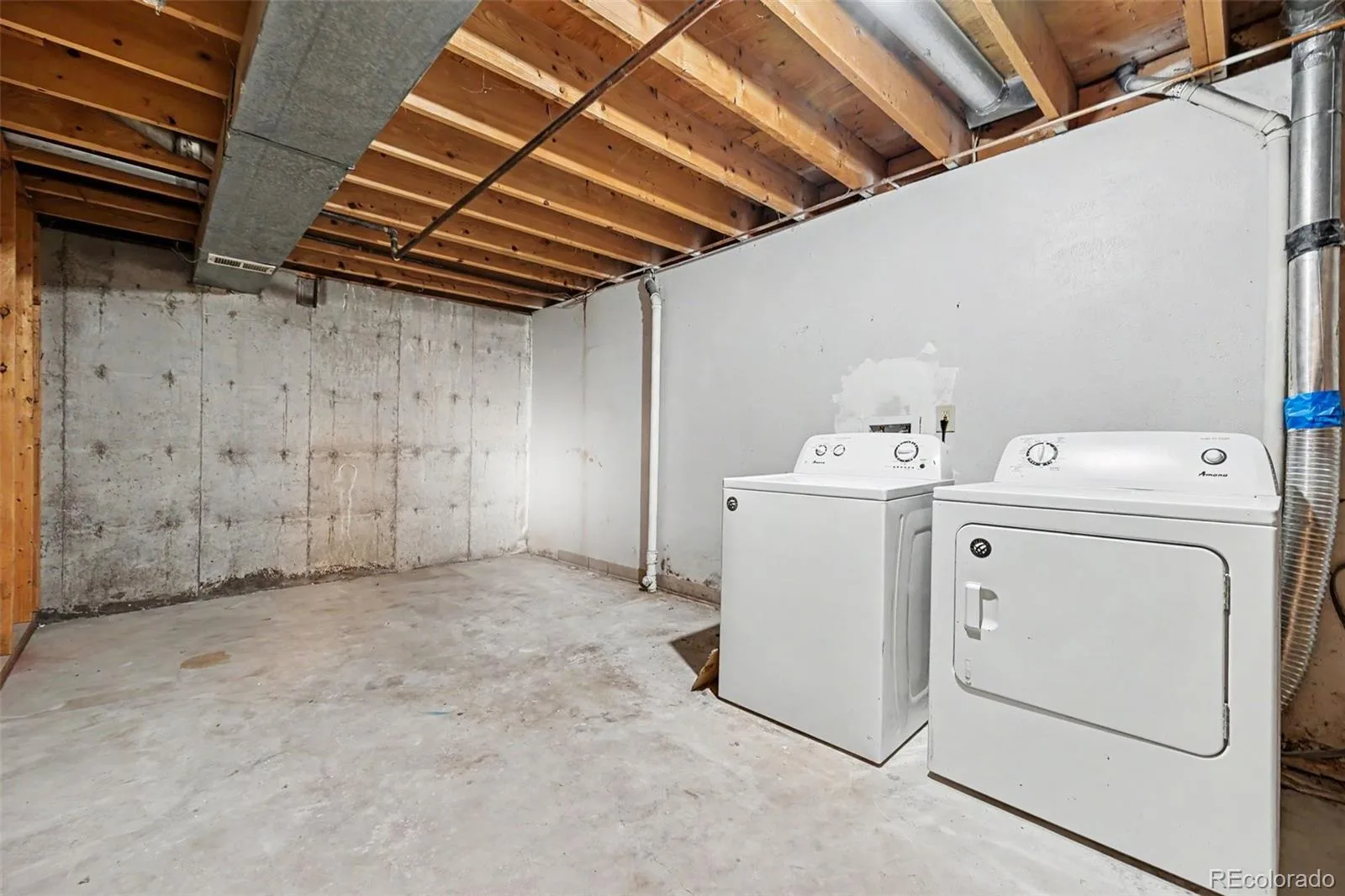 106 Yank Way Denver CO 80228 MLS #REC3099995 06092026161243 1600 17