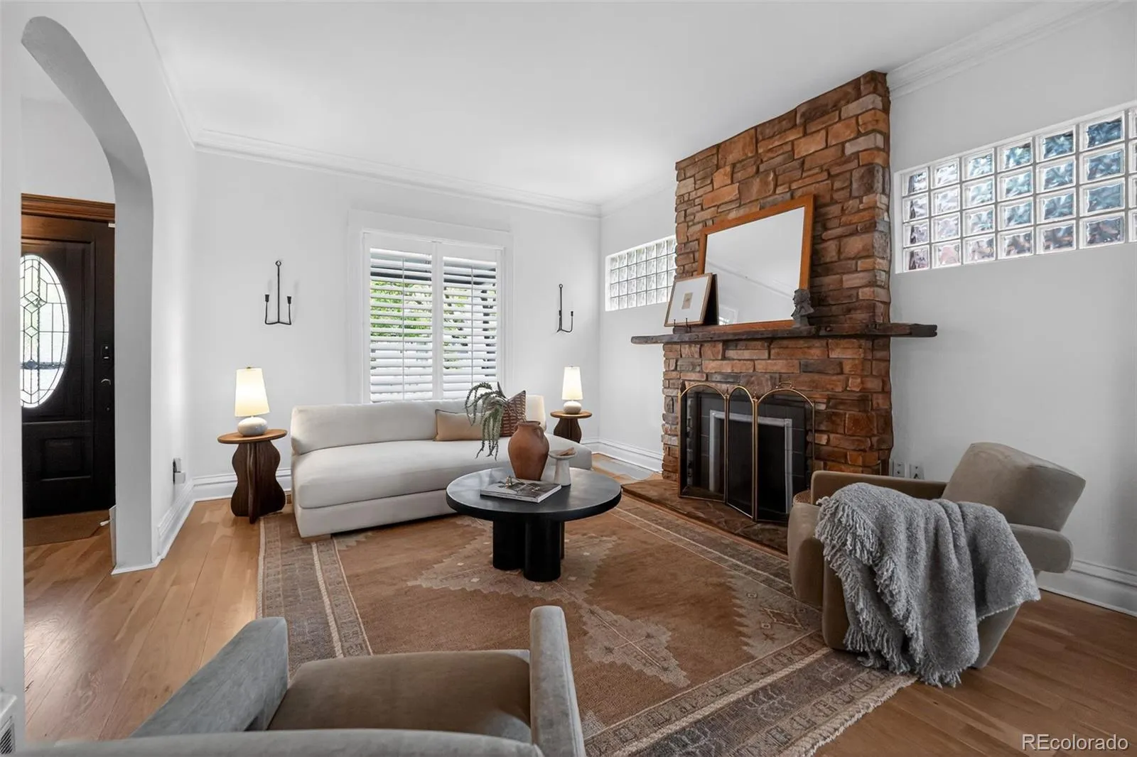 1003 S Emerson Street Denver CO 80209 MLS #REC3101038 05092026020250 1600 11