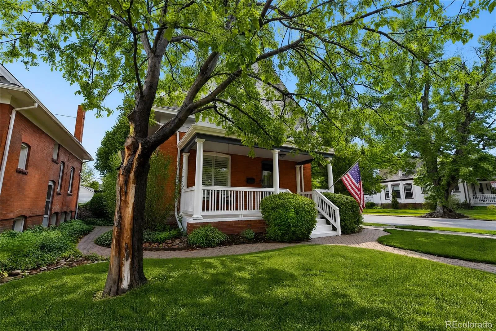 1003 S Emerson Street Denver CO 80209 MLS #REC3101038 05092026020250 1600 2