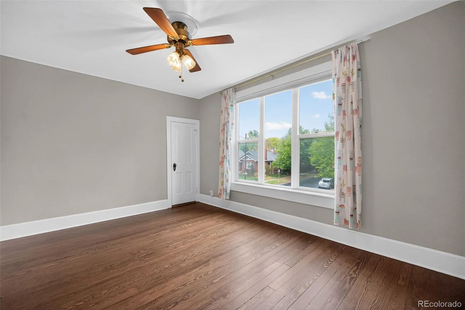 1003 S Emerson Street Denver CO 80209 MLS #REC3101038 05092026020250 1600 28