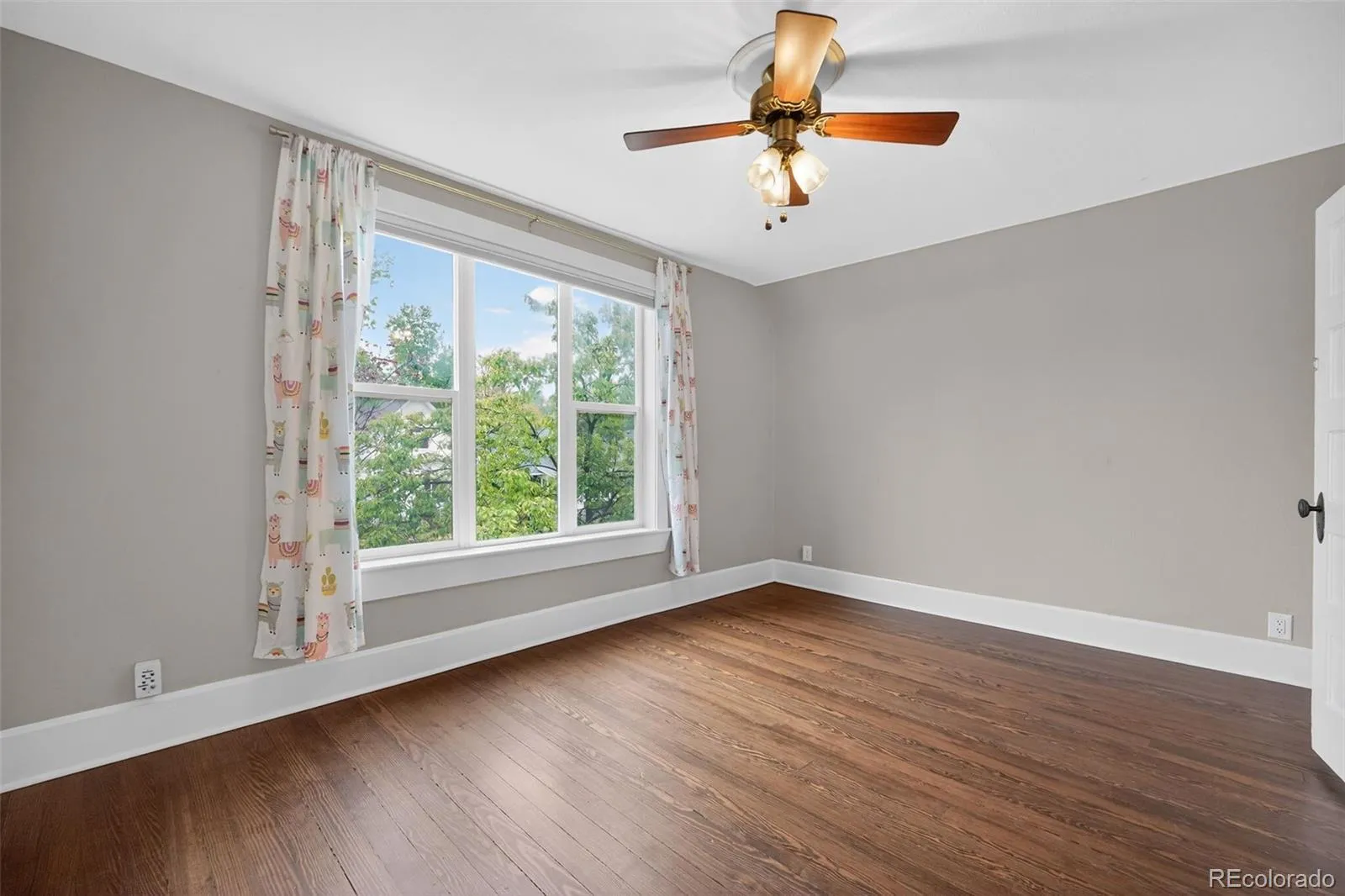 1003 S Emerson Street Denver CO 80209 MLS #REC3101038 05092026020250 1600 30