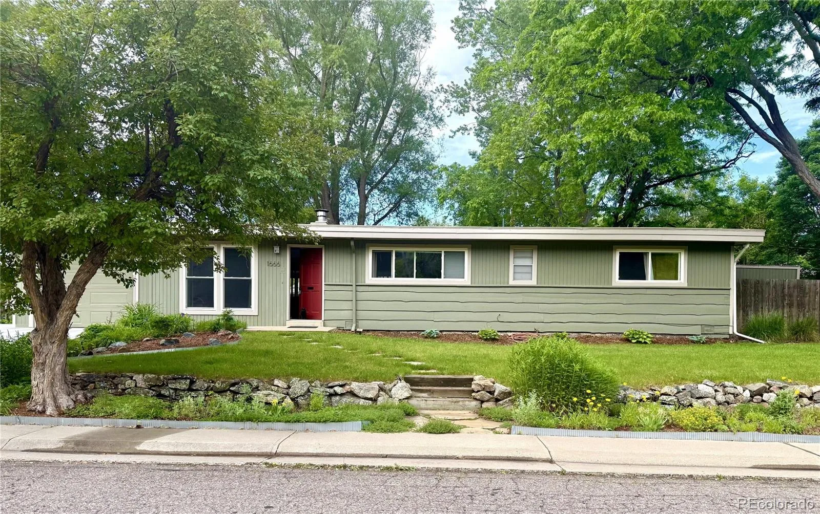 1666 W Sterne Parkway Littleton CO 80120 MLS #REC3101991 06092026194331 1600 1