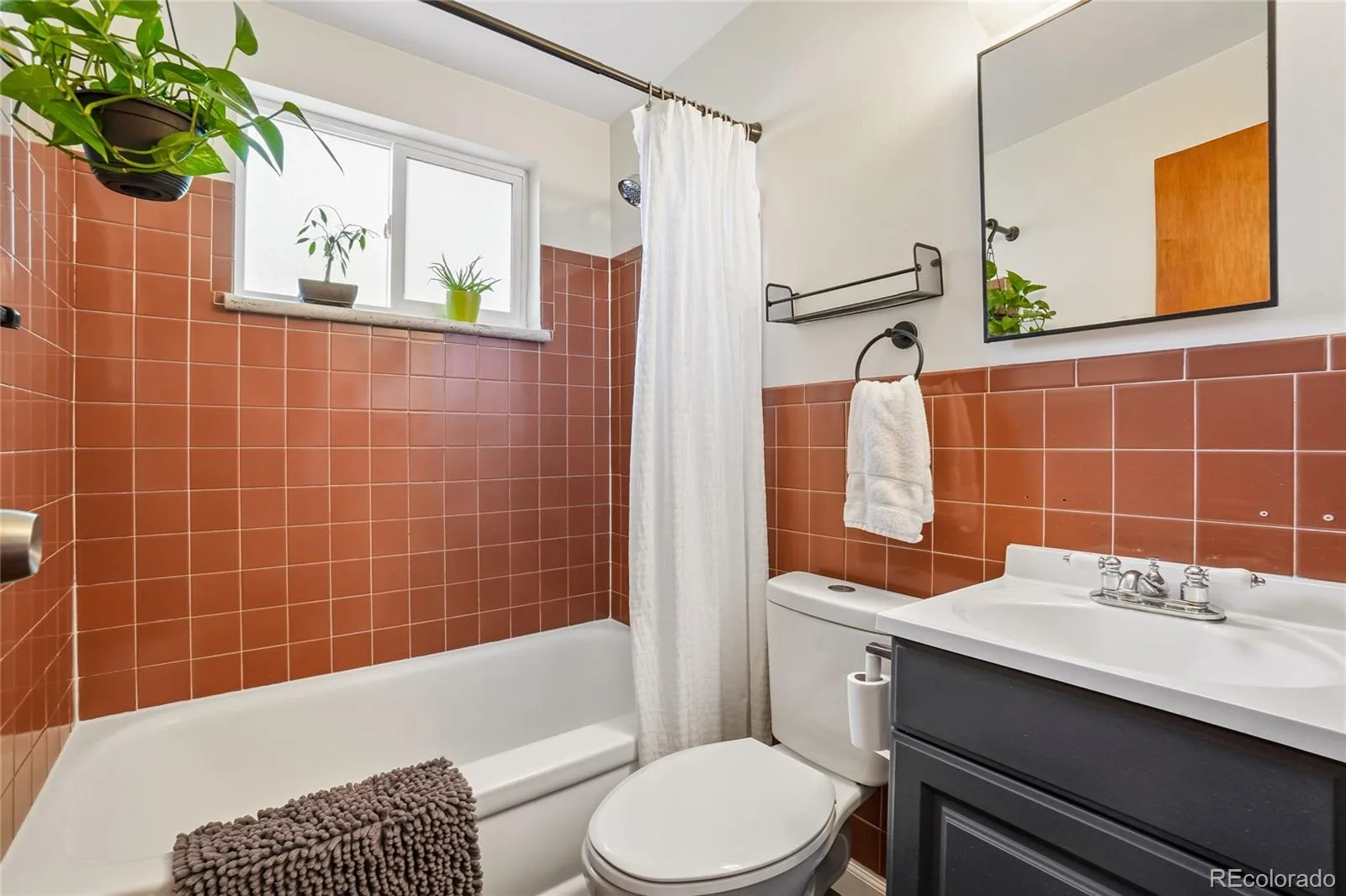 1666 W Sterne Parkway Littleton CO 80120 | MLS #REC3101991 07212026191238 1600 10