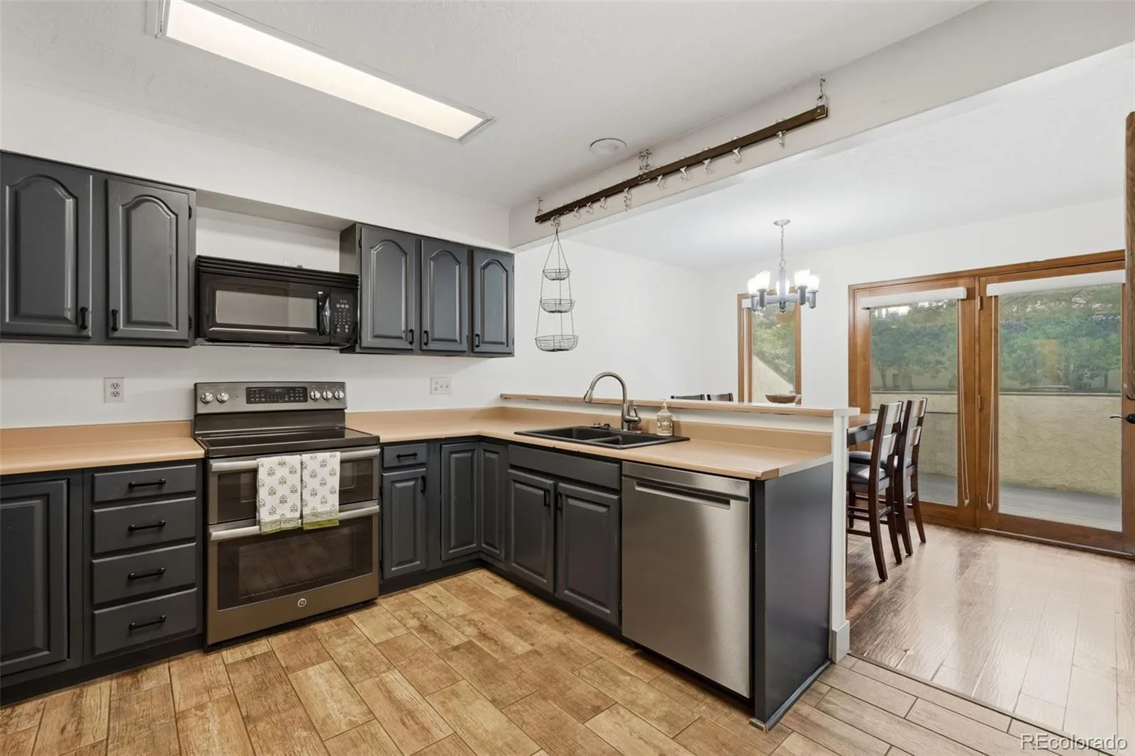 3255 Yarrow Court Wheat Ridge CO 80033 | MLS #REC3102106 08262026161802 1600 17