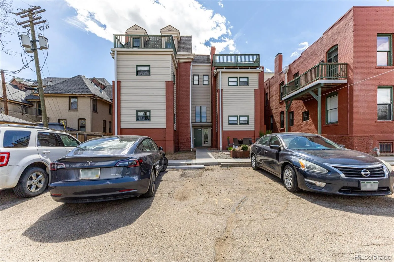 1021 E 17th Avenue #20 Denver CO 80218 MLS #REC3102525 05182026190643 1600 22