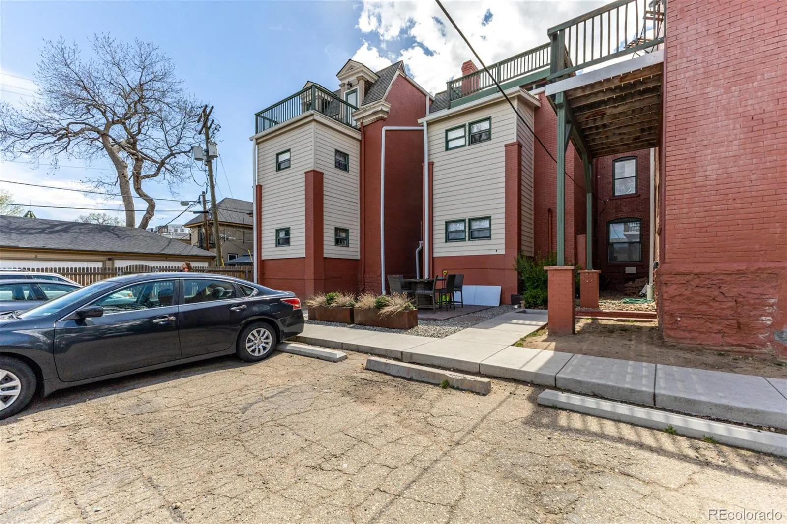 1021 E 17th Avenue #20 Denver CO 80218 MLS #REC3102525 05182026190643 1600 24