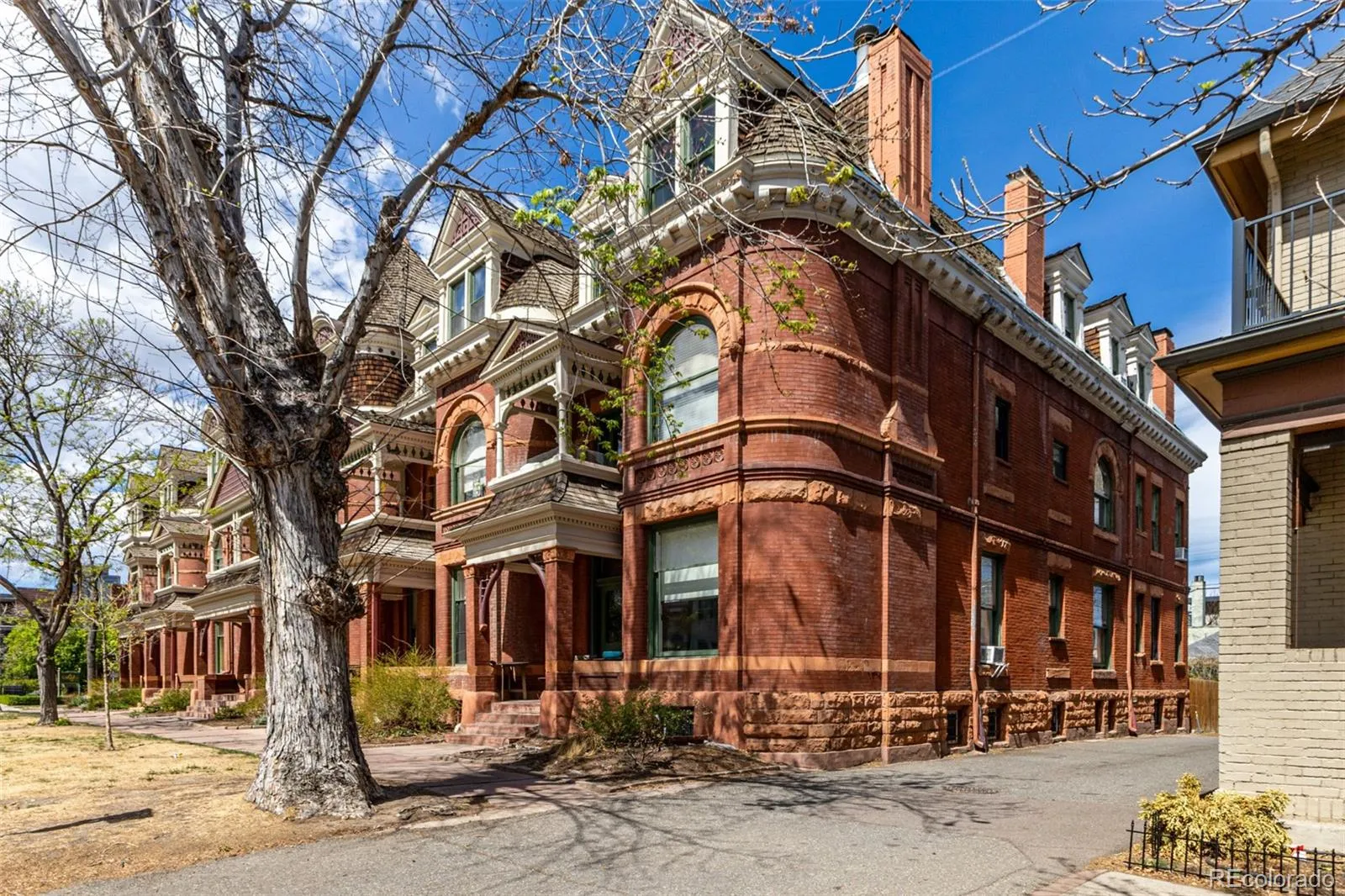 1021 E 17th Avenue #20 Denver CO 80218 MLS #REC3102525 05182026190643 1600 31