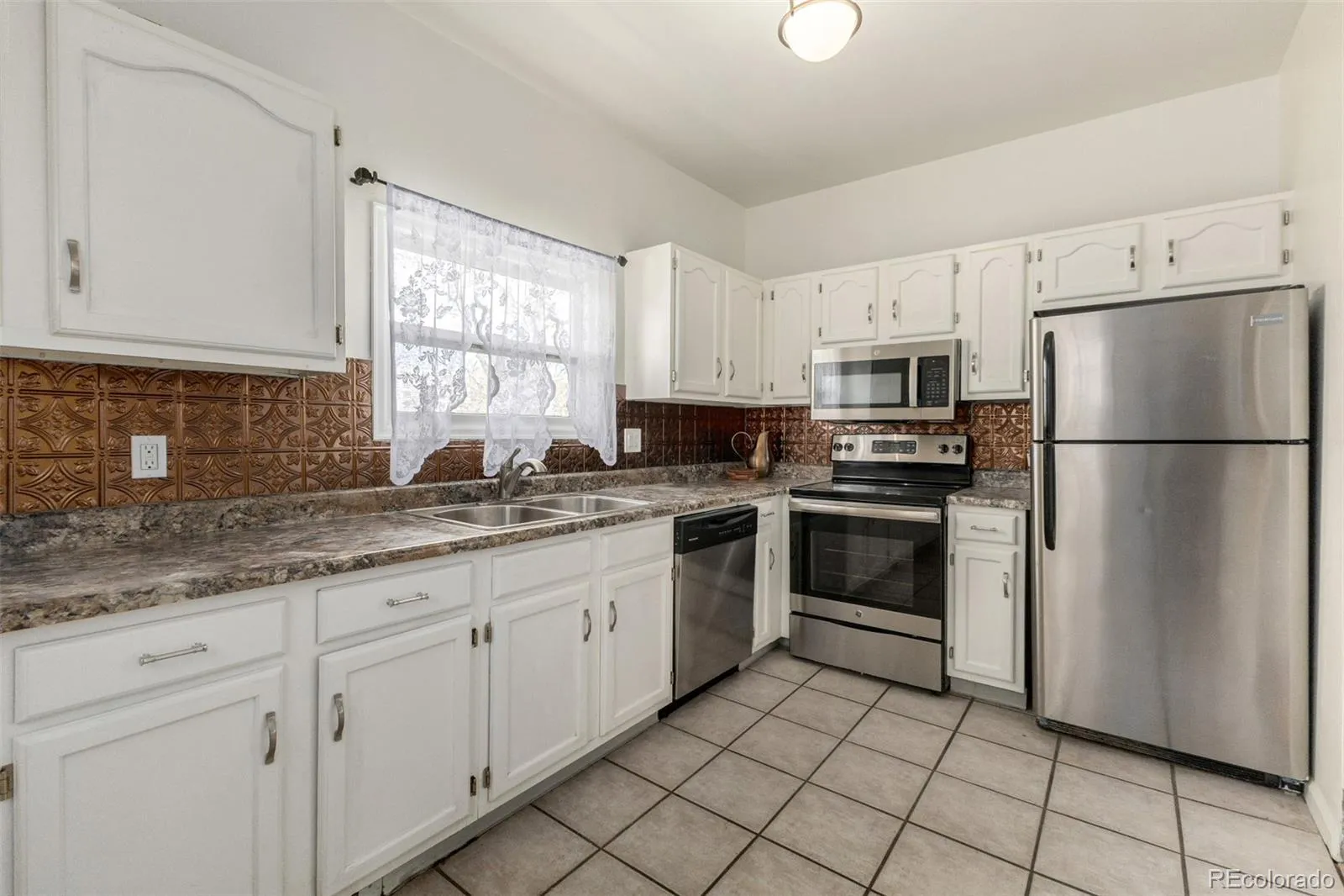 1021 E 17th Avenue #20 Denver CO 80218 MLS #REC3102525 05182026190643 1600 8