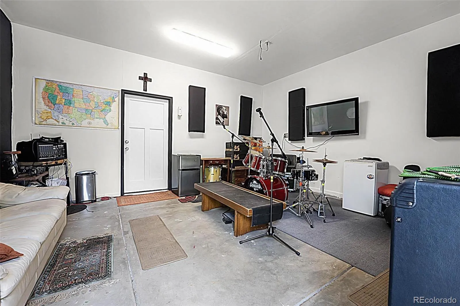 04102026165441 1600 12