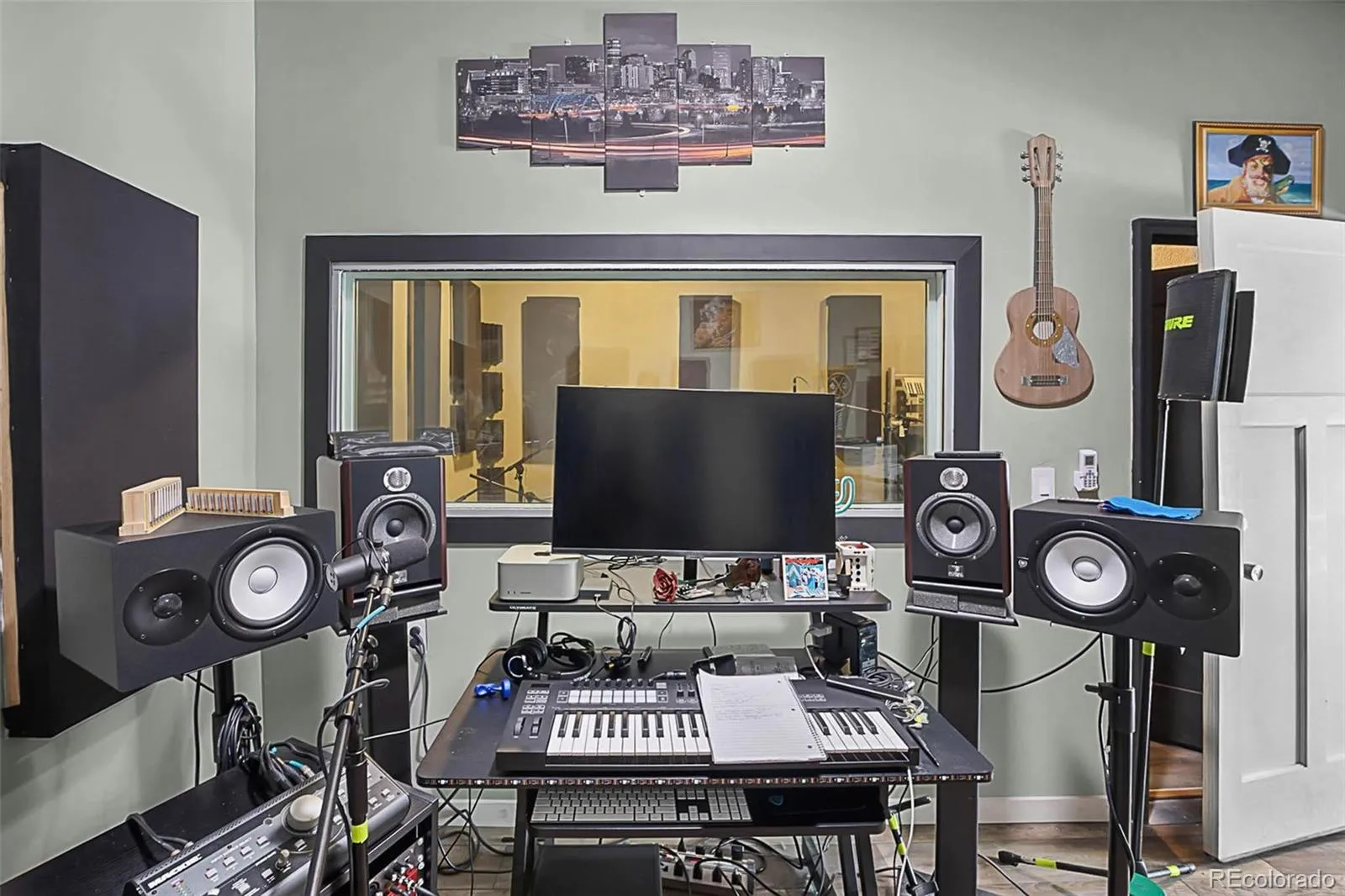 04102026165441 1600 15