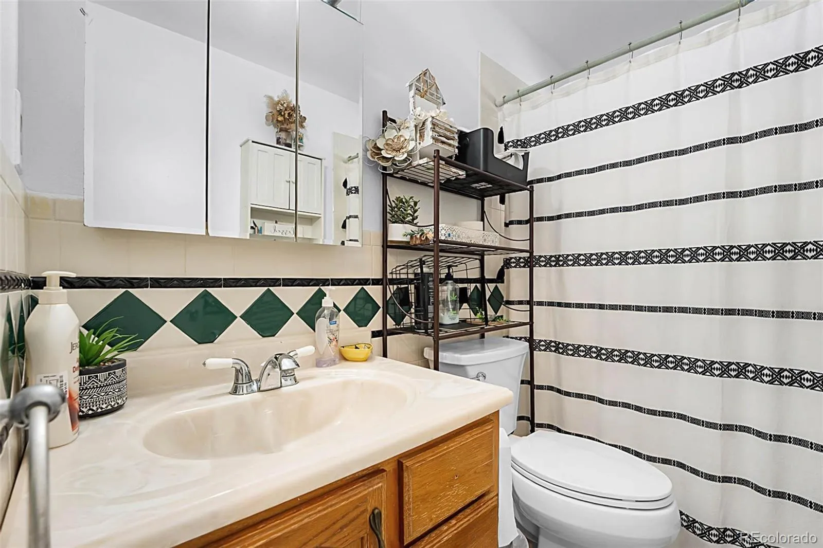 04102026165441 1600 21