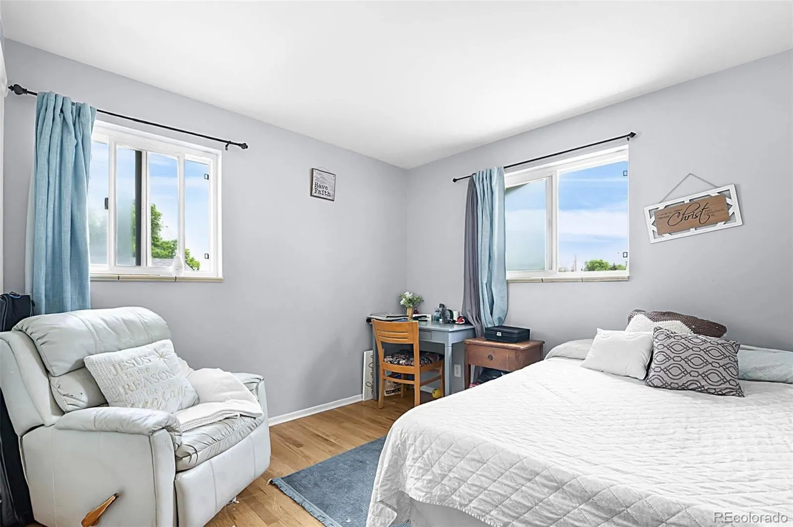 04102026165441 1600 22