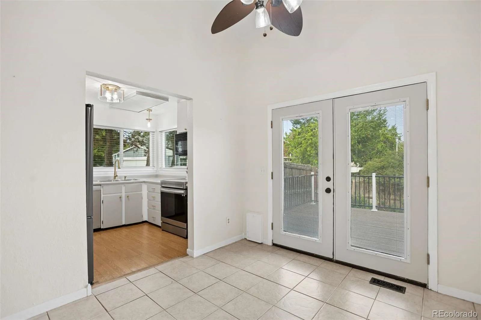 9801 Garrison Court Broomfield CO 80021 MLS #REC3103669 06262026170327 1600 37