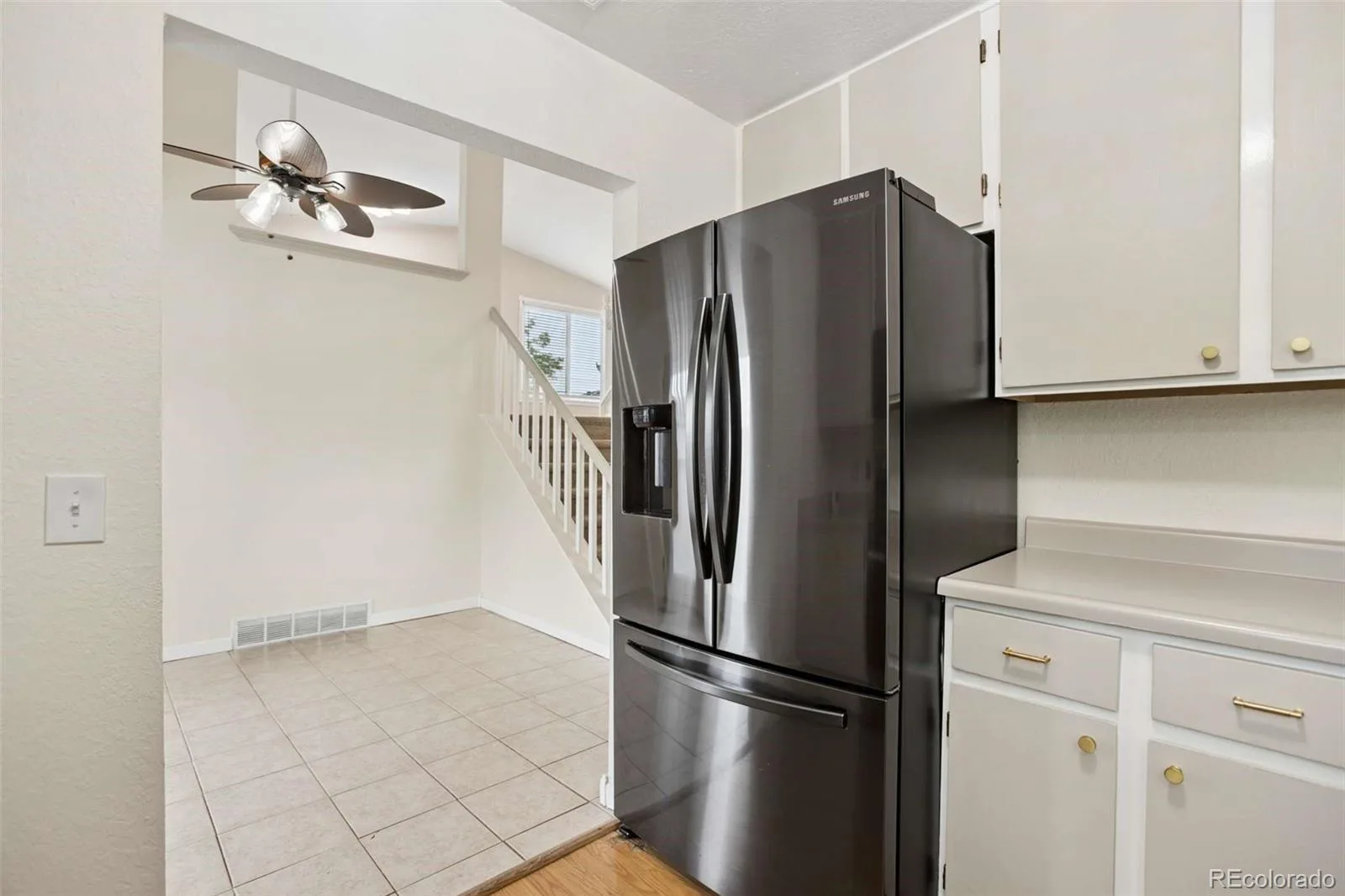9801 Garrison Court Broomfield CO 80021 MLS #REC3103669 06262026170327 1600 39