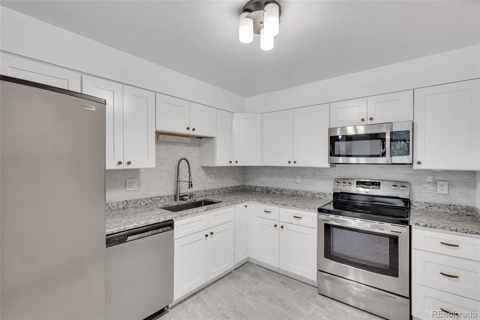 13950 E Oxford Place #B206 Aurora CO 80014 | MLS #REC3104009 08042026180206 1600 11