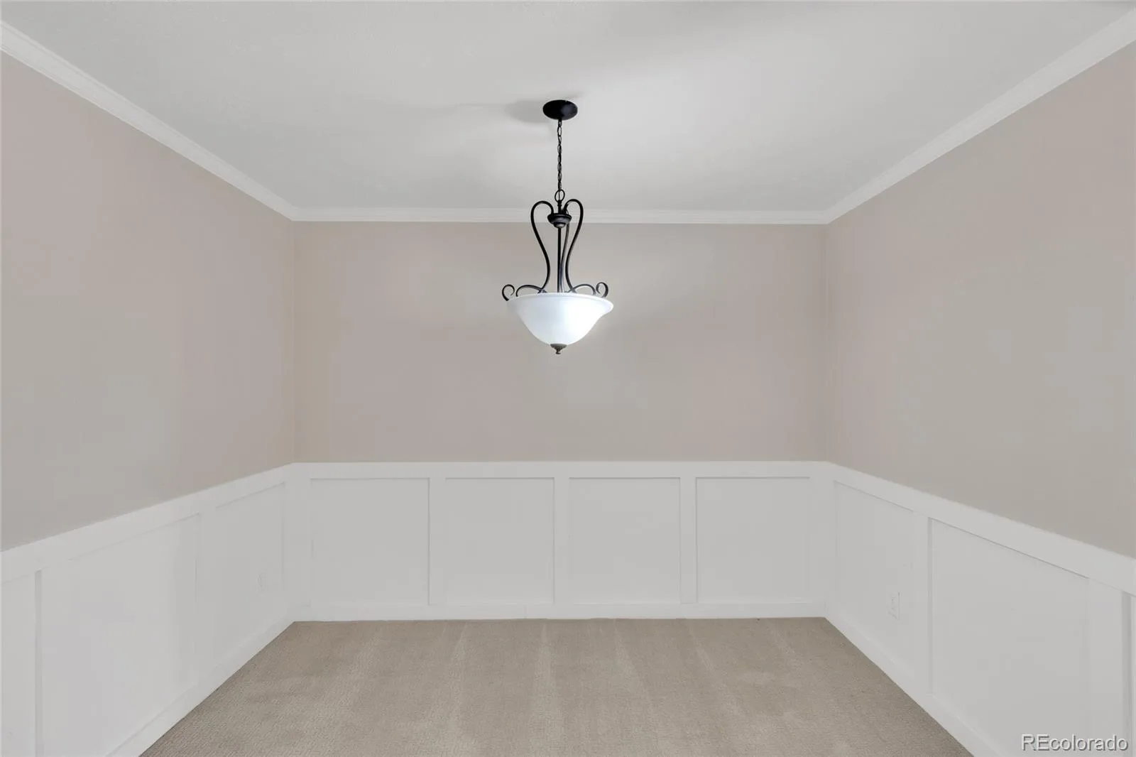 13950 E Oxford Place #B206 Aurora CO 80014 | MLS #REC3104009 08042026180206 1600 2