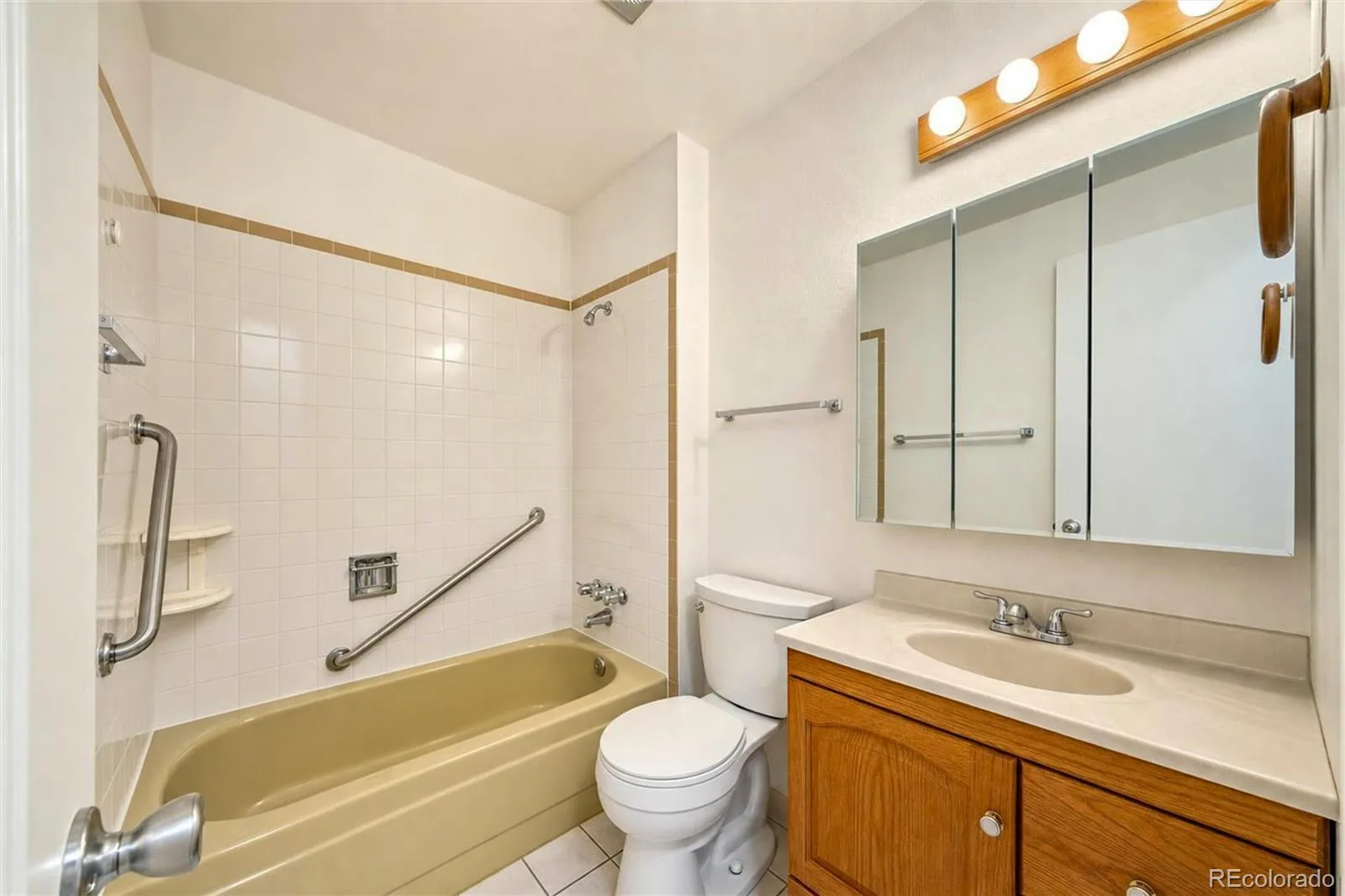 13782 W Dakota Avenue Denver CO 80228 | MLS #REC3104219 10072026203849 1600 23
