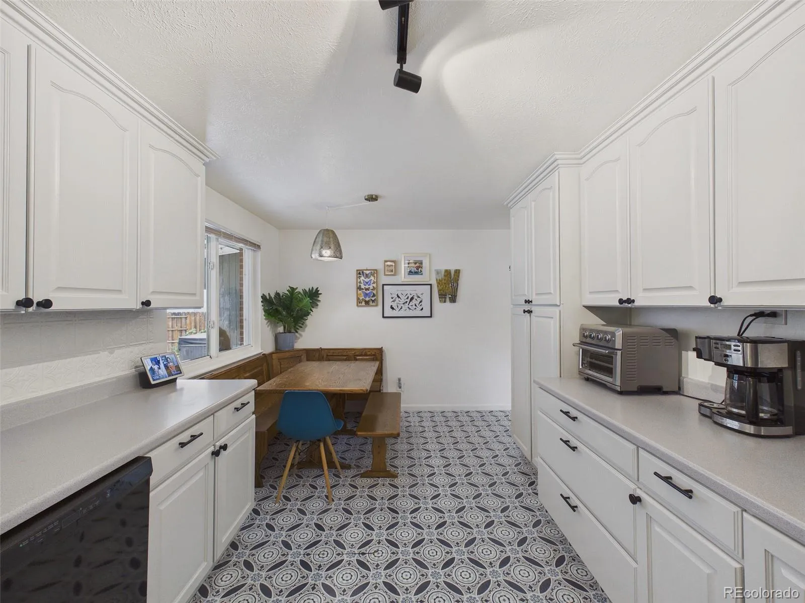 851 Miller Court Lakewood CO 80215 MLS #REC3105035 05012026152954 1600 10