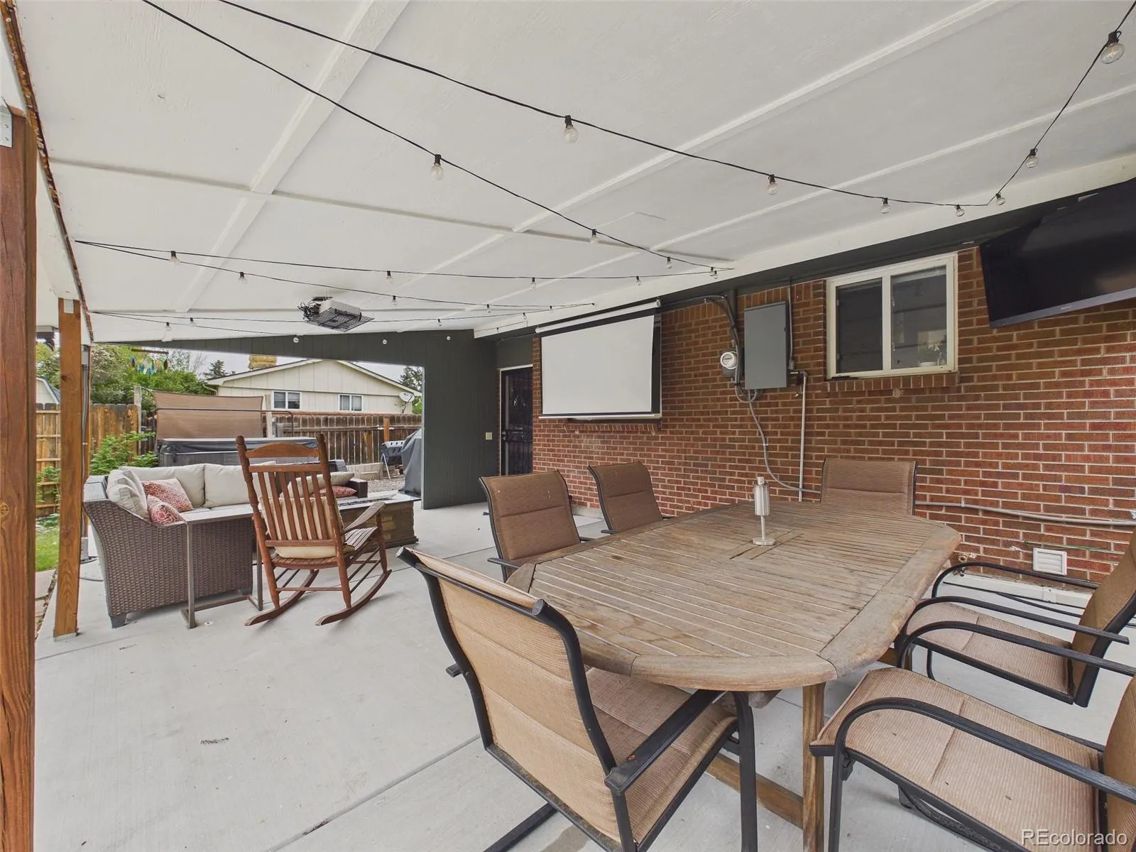 851 Miller Court Lakewood CO 80215 MLS #REC3105035 05012026152954 1600 31