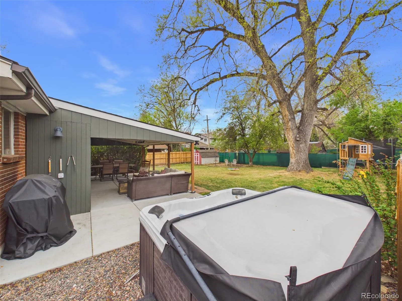 851 Miller Court Lakewood CO 80215 MLS #REC3105035 05012026152954 1600 35