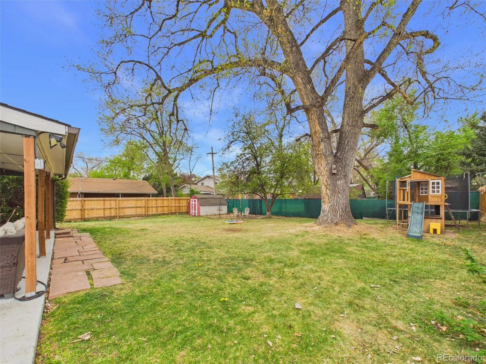 851 Miller Court Lakewood CO 80215 MLS #REC3105035 05012026152954 1600 36