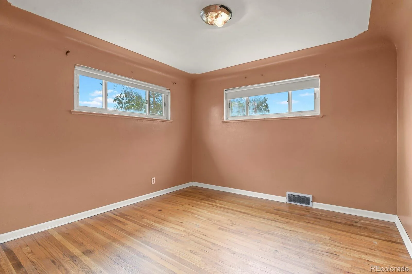 4860 Fenton Street Denver CO 80212 MLS #REC3105093 06092026001543 1600 12