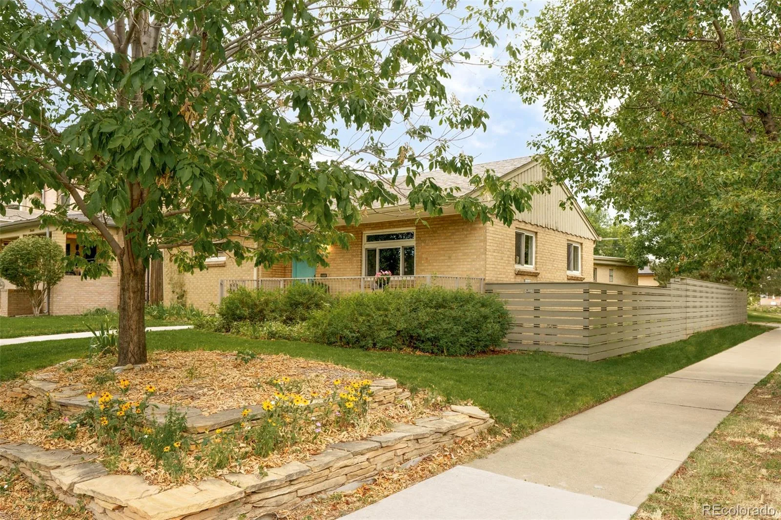 2659 N Gaylord Street Denver CO 80205 MLS #REC3105721 07132026235637 1600 38