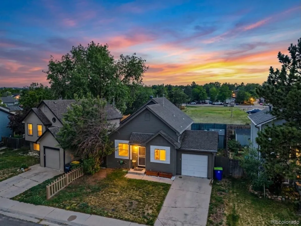 4683 S Buckley Way Aurora CO 80015 | MLS #REC3106505 06102026180838 1024 2