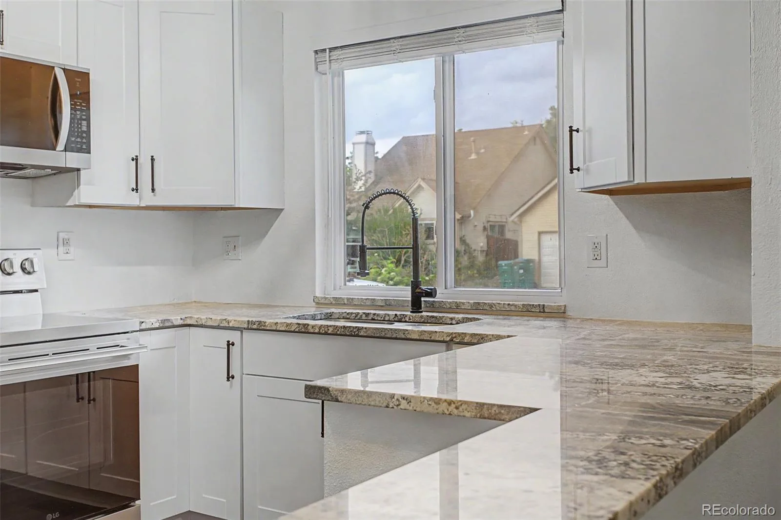 4683 S Buckley Way Aurora CO 80015 | MLS #REC3106505 06102026180838 1600 9