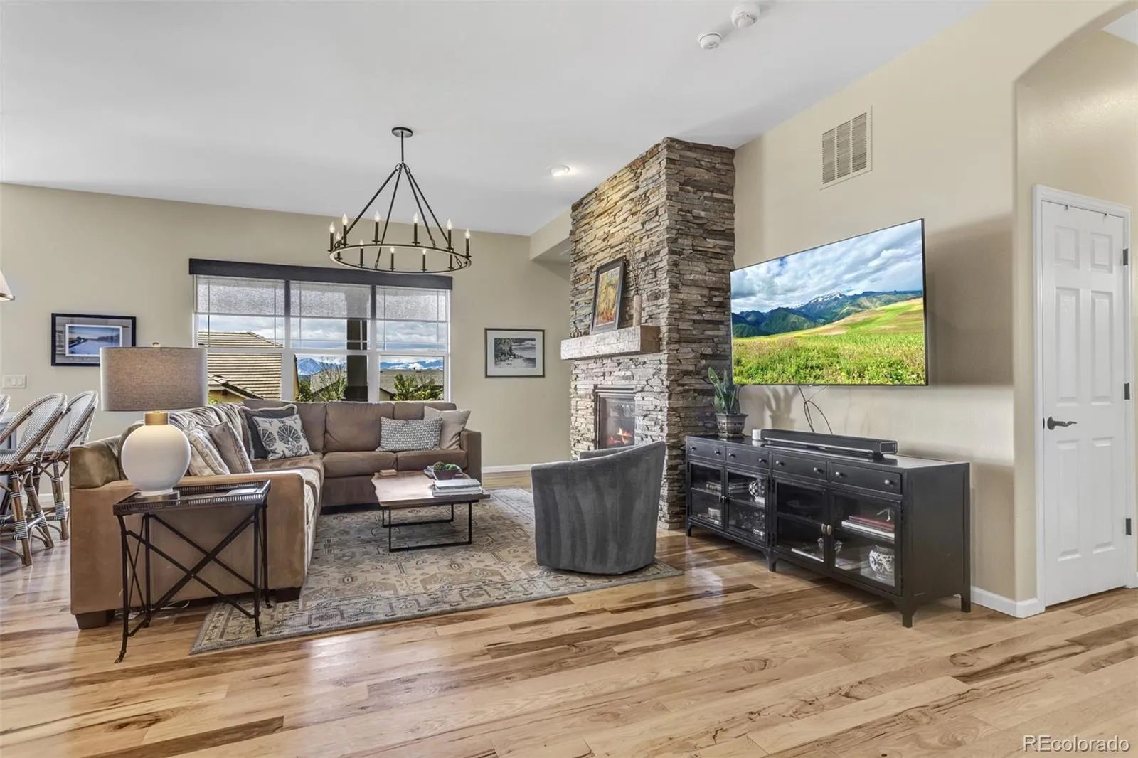 16023 Torreys Way Broomfield CO 80023 MLS #REC3107256 05092026020225 1600 4