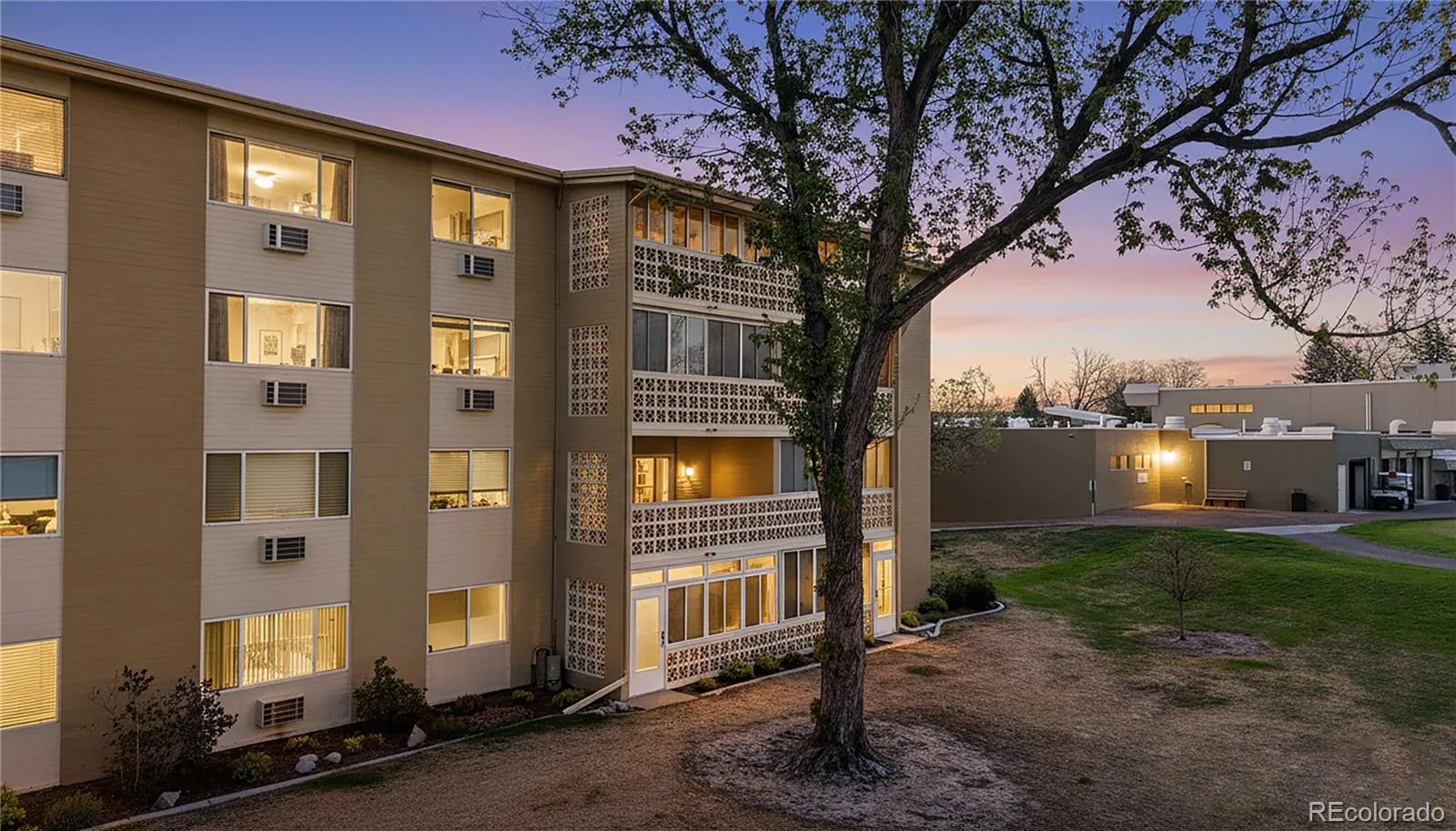 9380 E Center Avenue #12D Denver CO 80247 MLS #REC3107751 04232026133753 1600 9