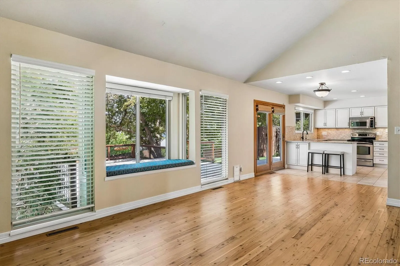 2727 E Jamison Avenue Centennial CO 80122 MLS #REC3107860 04302026182802 1600 12