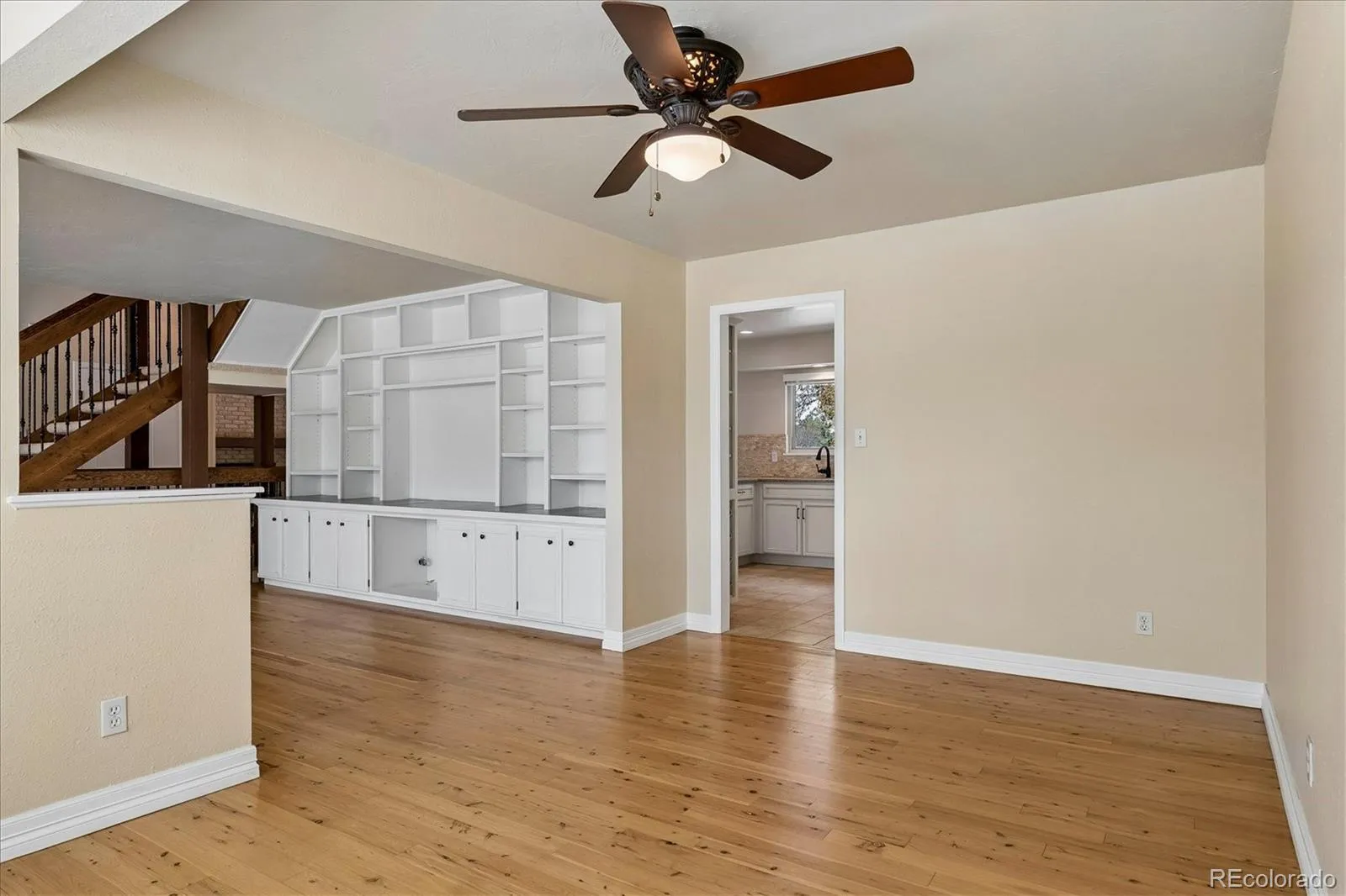 2727 E Jamison Avenue Centennial CO 80122 MLS #REC3107860 04302026182802 1600 21