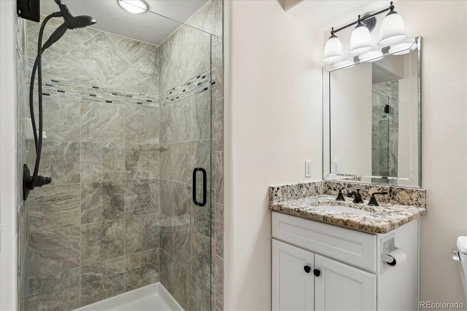 2727 E Jamison Avenue Centennial CO 80122 MLS #REC3107860 04302026182802 1600 25