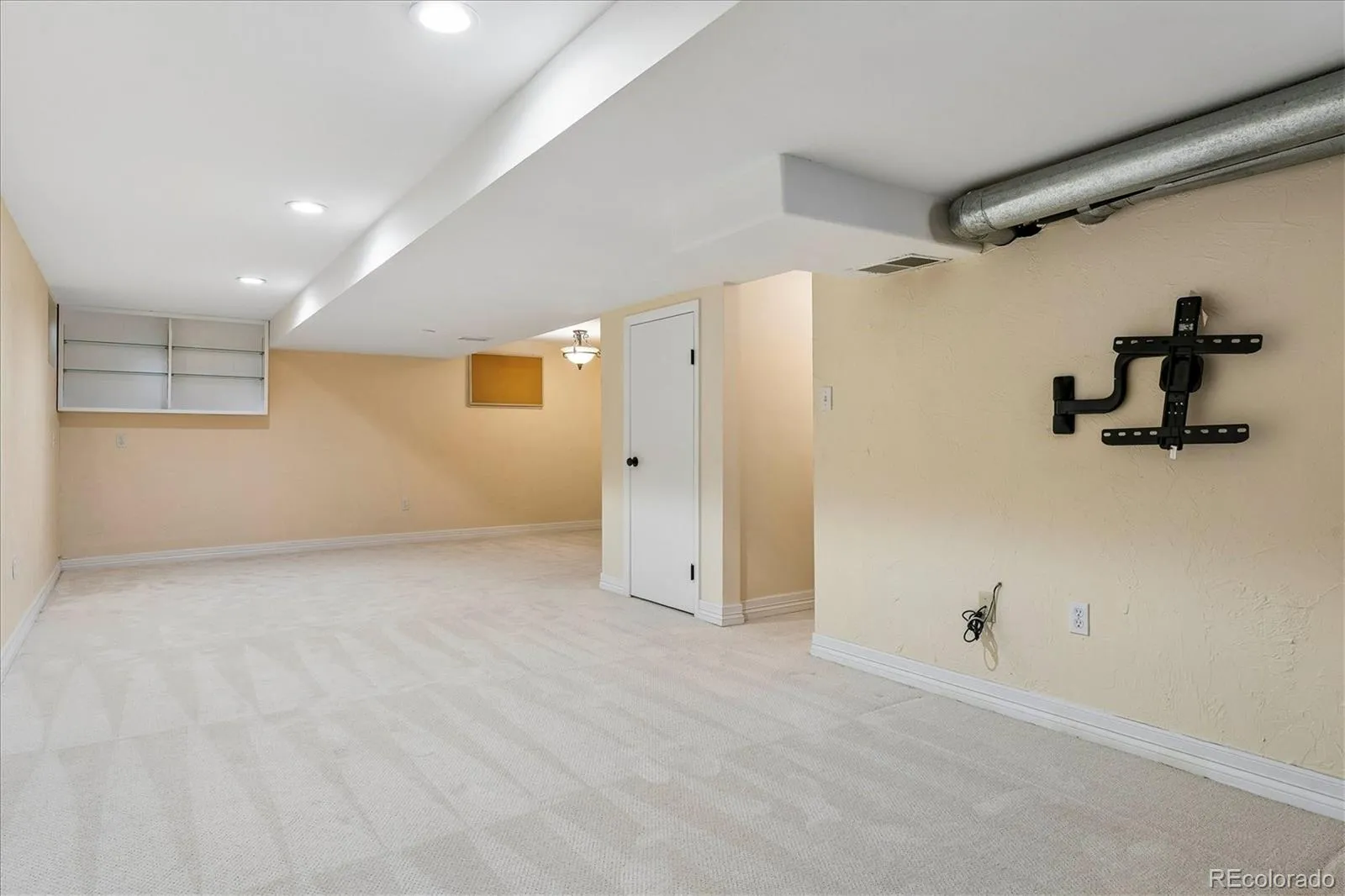 2727 E Jamison Avenue Centennial CO 80122 MLS #REC3107860 04302026182802 1600 37