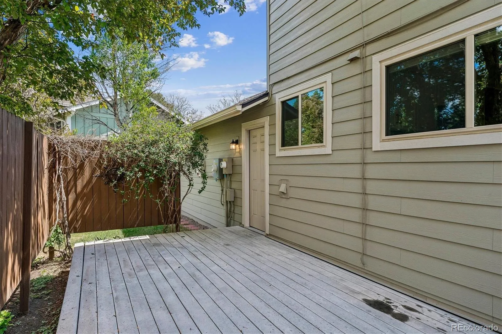 2727 E Jamison Avenue Centennial CO 80122 MLS #REC3107860 04302026182802 1600 44
