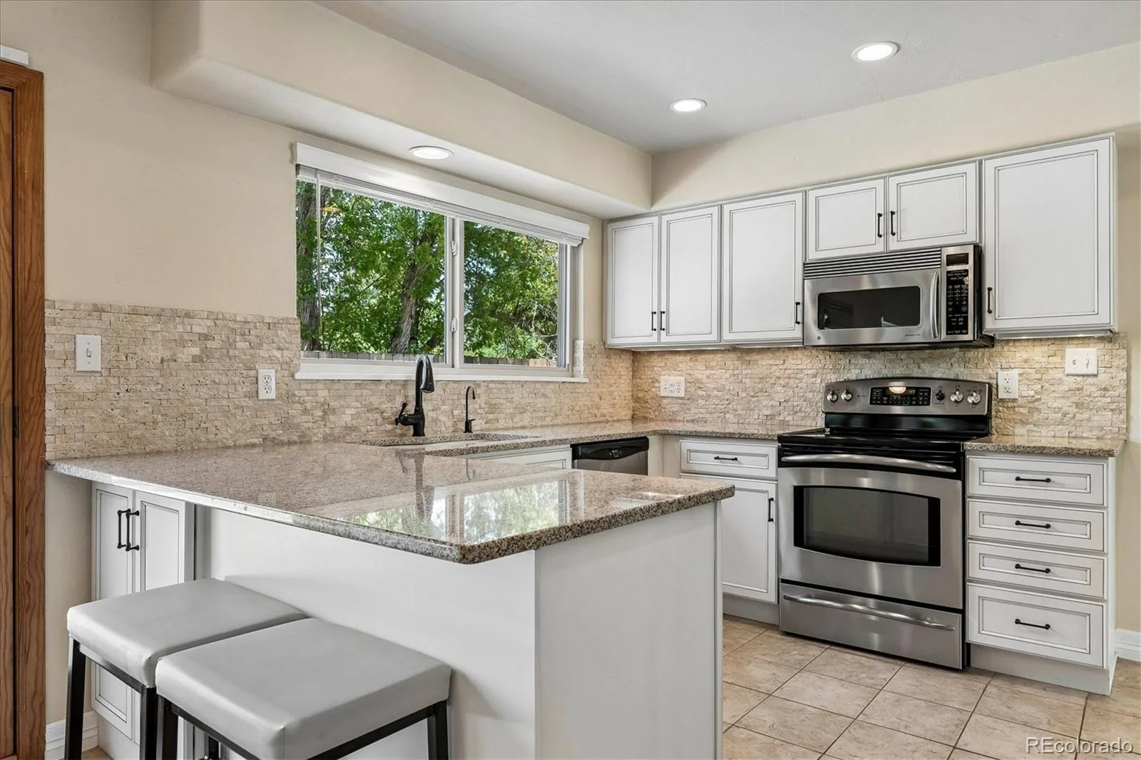 2727 E Jamison Avenue Centennial CO 80122 MLS #REC3107860 06242026225844 1600 17