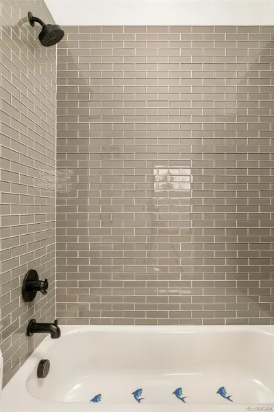 04172026060710 800 29