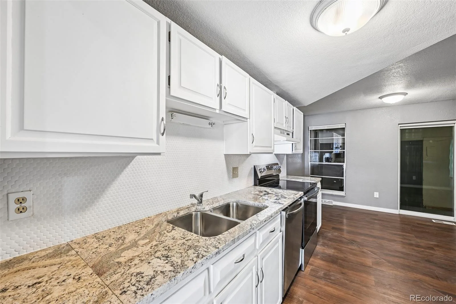 178 Paris Circle Aurora CO 80011 | MLS #REC3108198 07142026194458 1600 12