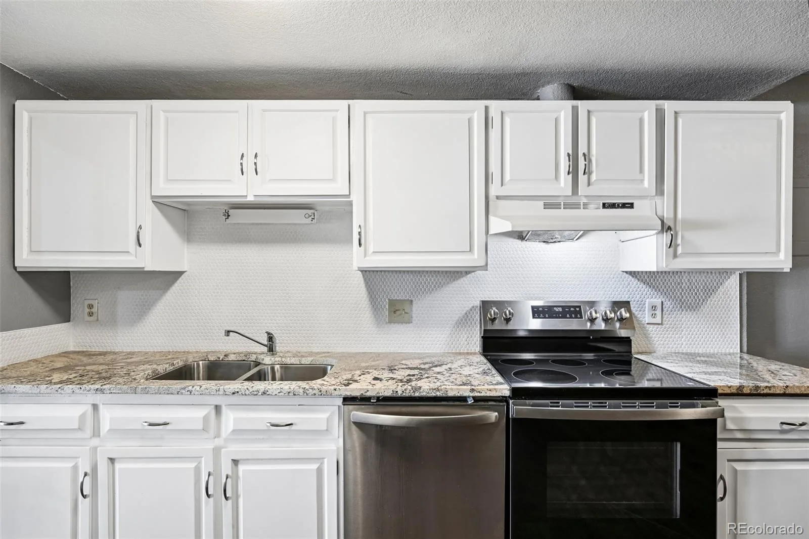 178 Paris Circle Aurora CO 80011 | MLS #REC3108198 07142026194458 1600 13