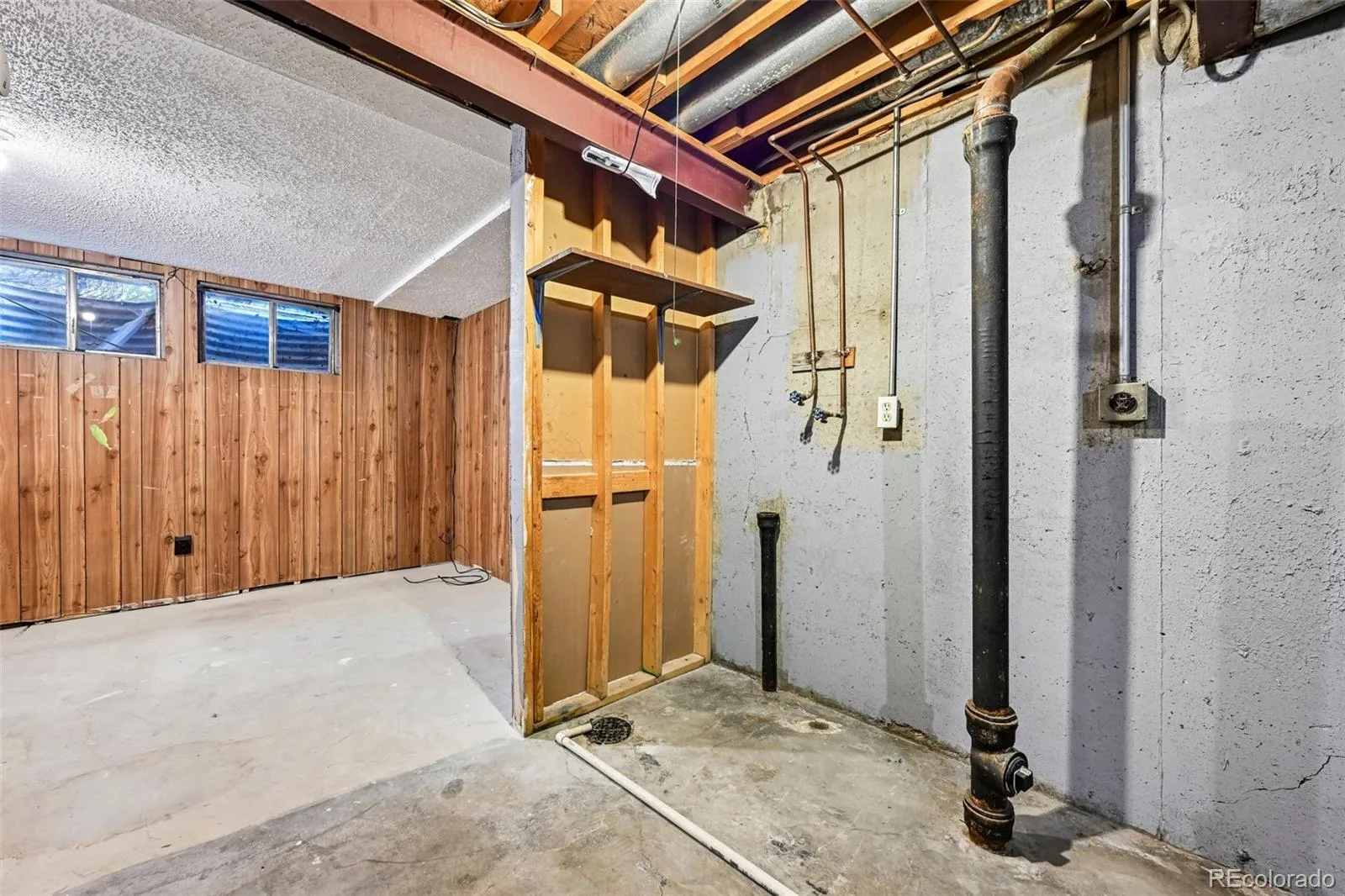 178 Paris Circle Aurora CO 80011 | MLS #REC3108198 07142026194458 1600 33