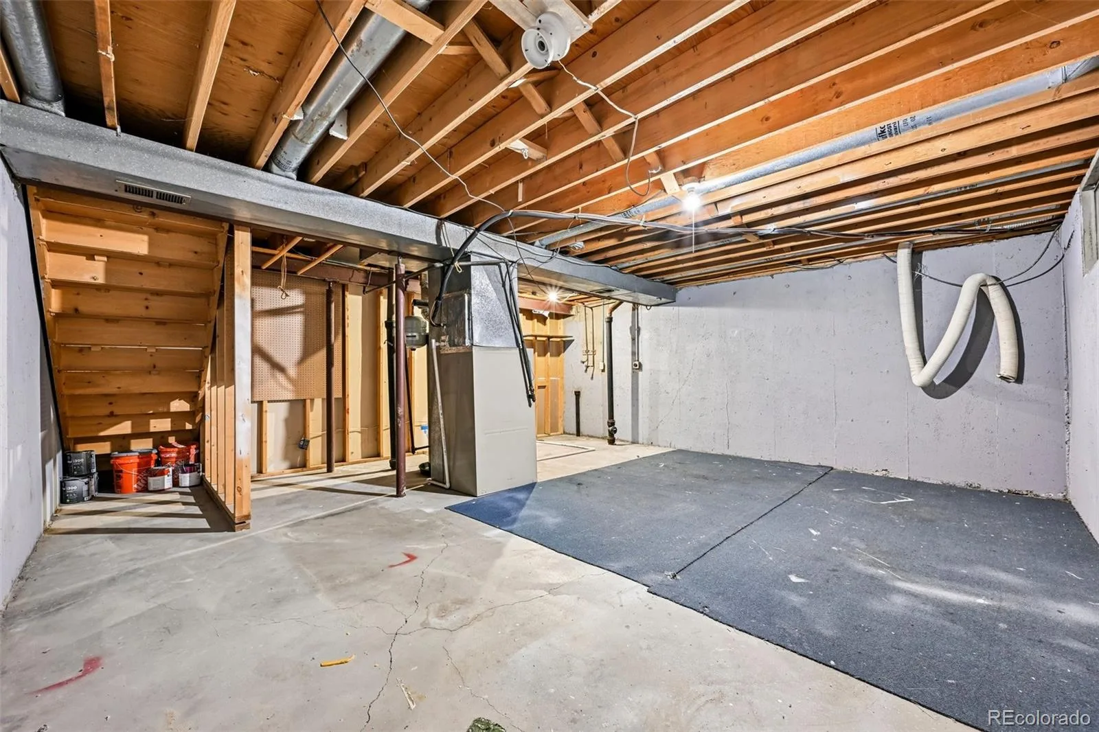 178 Paris Circle Aurora CO 80011 | MLS #REC3108198 07142026194458 1600 35