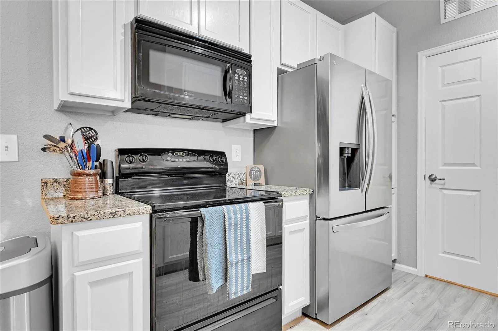 17442 Nature Walk Trail #105 Parker CO 80134 | MLS #REC3108803 05182026175403 1600 9