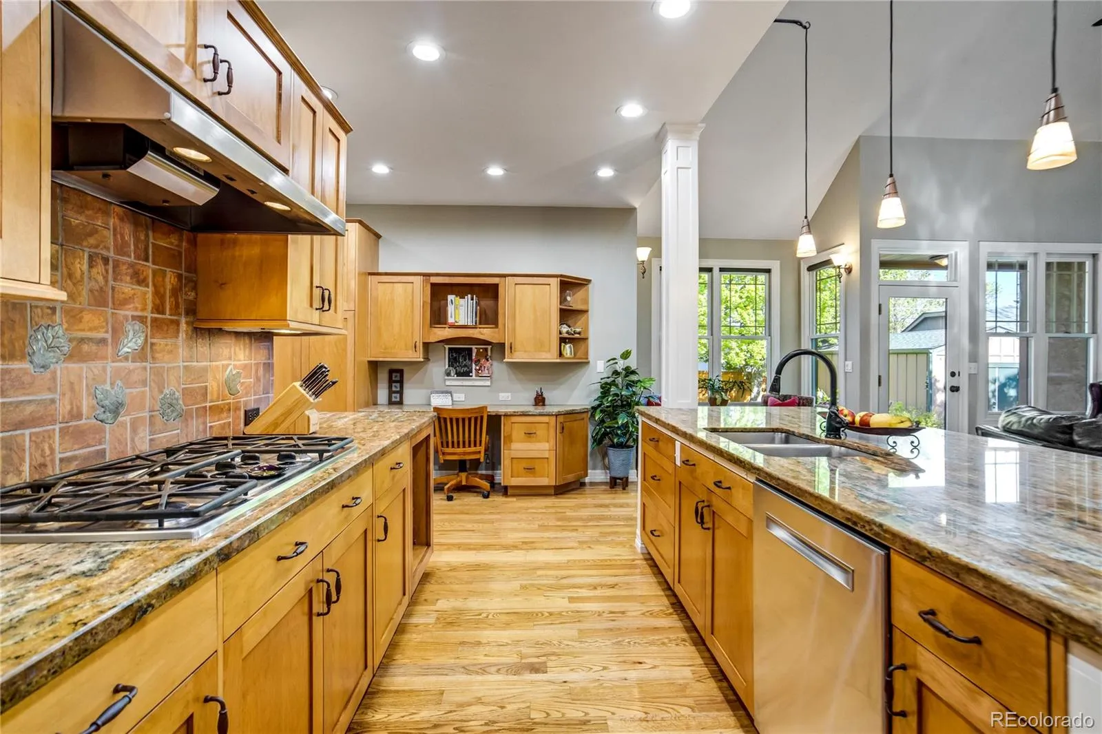 2274 S Ogden Street Denver CO 80210 MLS #REC3110541 05122026190929 1600 10