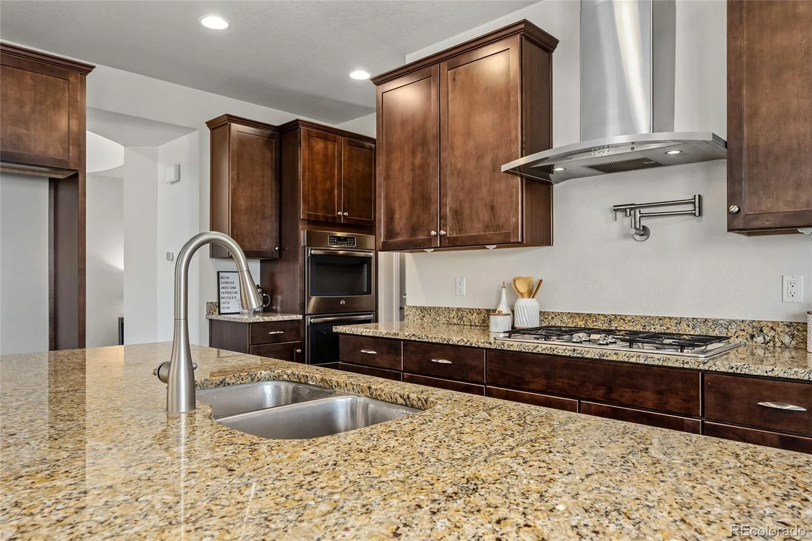 27523 E Euclid Drive Aurora CO 80016 MLS #REC3110829 06262026022917 1600 13