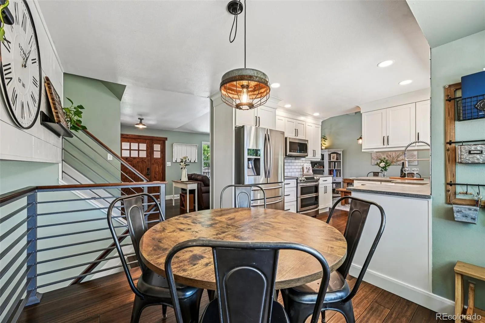 5873 W Maplewood Drive Littleton CO 80123 | MLS #REC3110895 08252026233310 1600 12