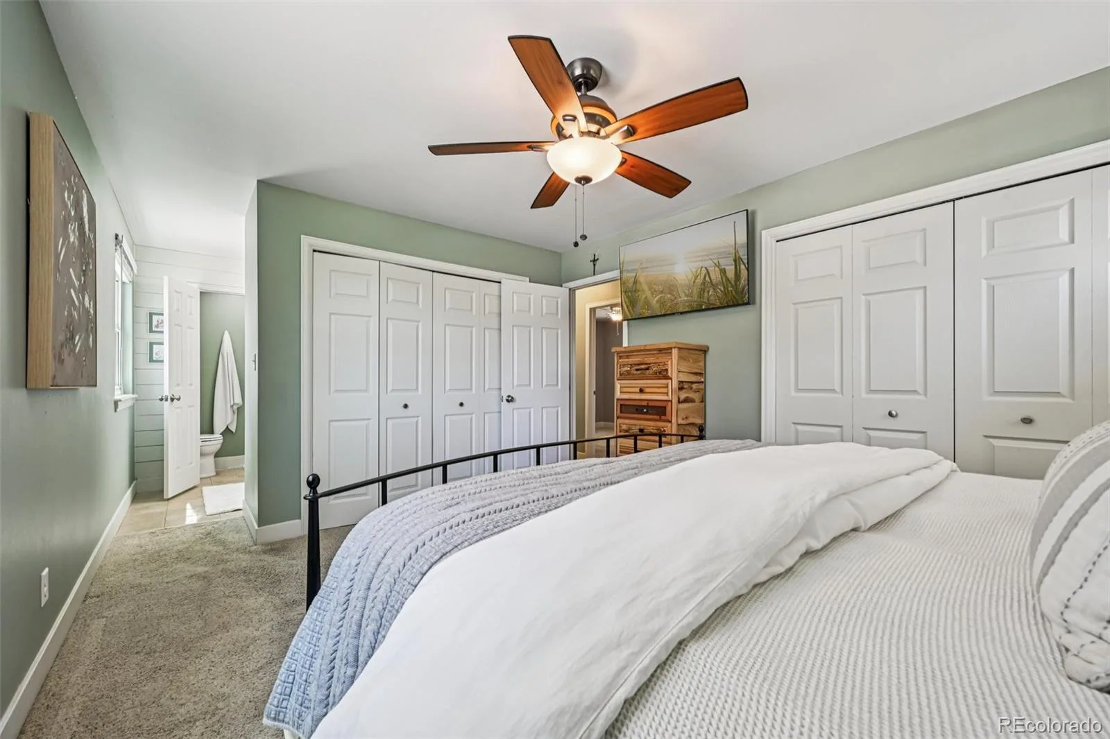 5873 W Maplewood Drive Littleton CO 80123 | MLS #REC3110895 08252026233310 1600 21