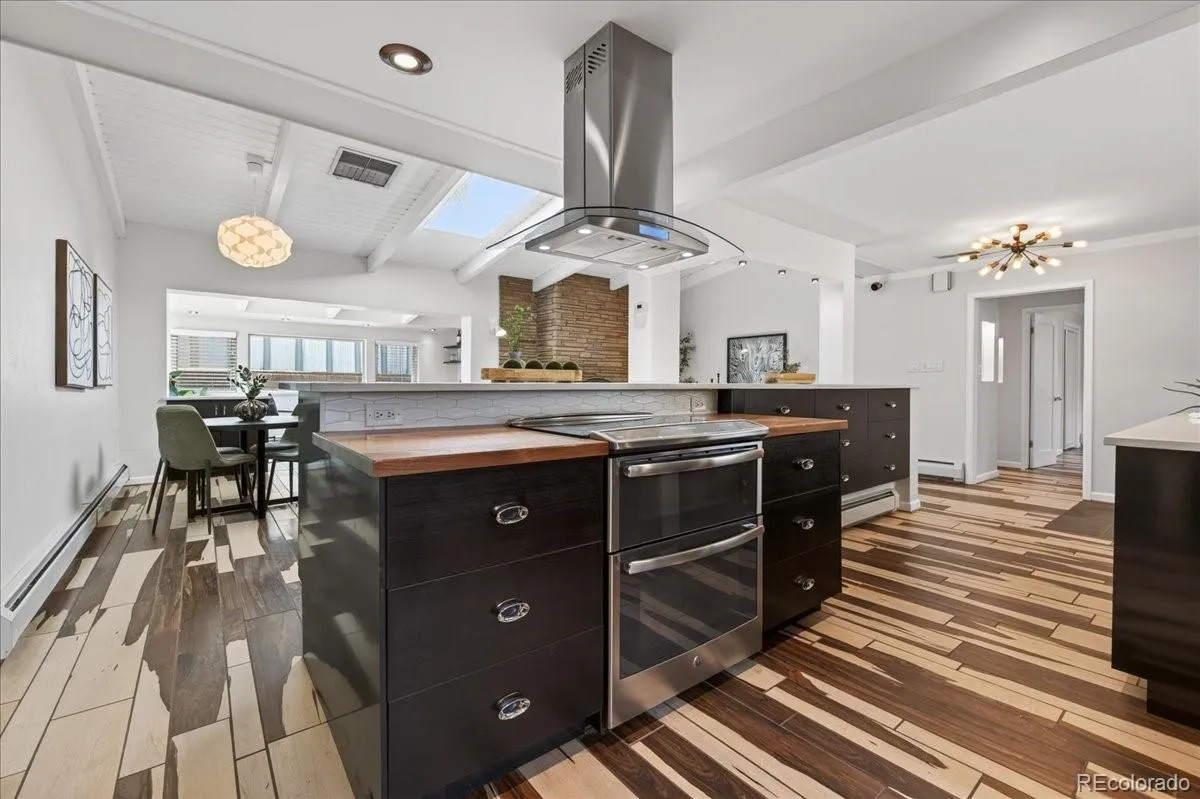 10530 W 22nd Place Lakewood CO 80215 MLS #REC3116965 05142026213907 1200 12
